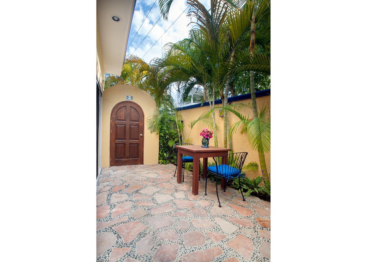 Abbey Del Sol Aparthotel Puerto Morelos Exterior photo